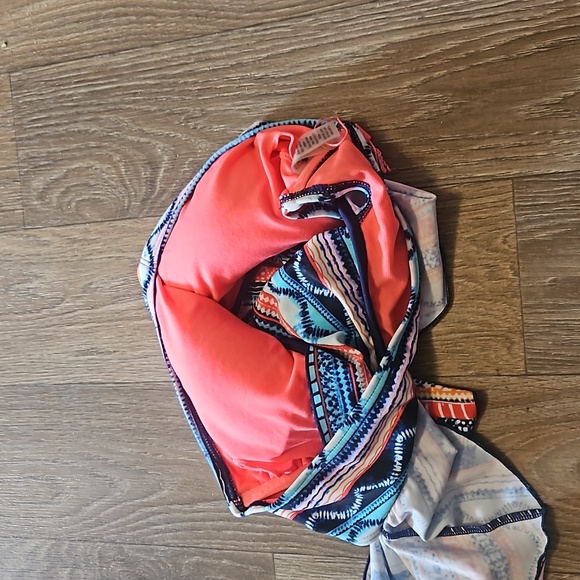 Multi color pattern bikini - Picture 4 of 7